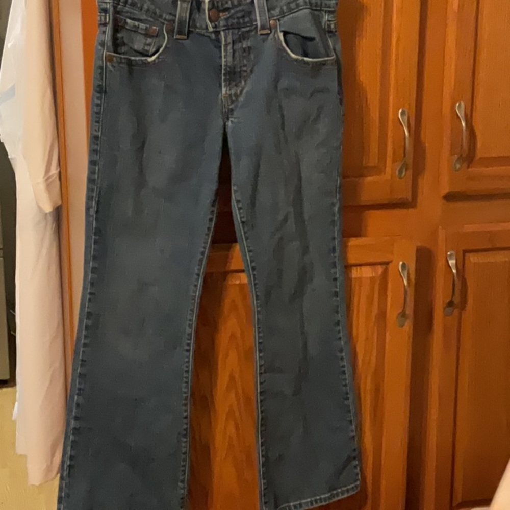 Gently used  vintage ladies 10 petite jeans by Levi’s